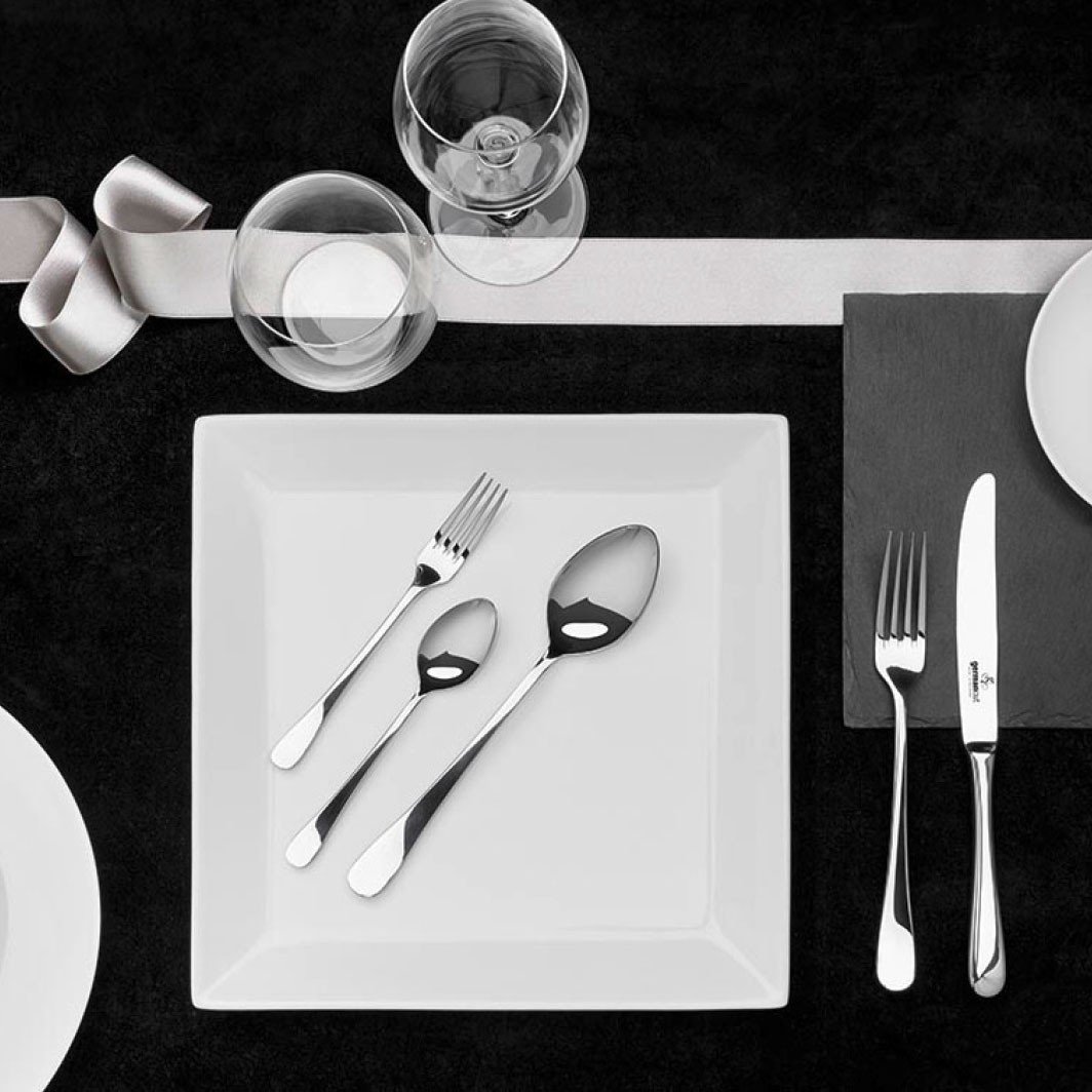 Besteck Sets für stilvolle Oster-Festtafeln 2026